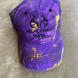 Realtree Purple and Tan Women's Hat